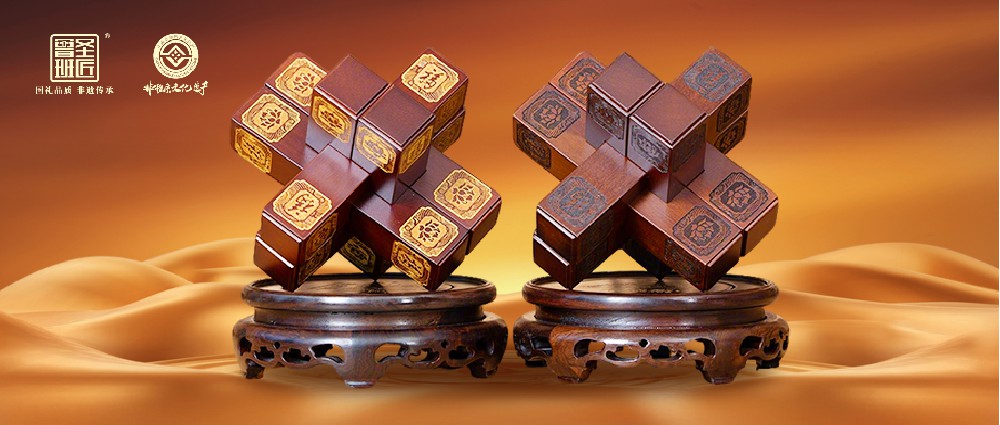 案头雅赏丨灵动荷韵环绕木间，裹着绵长福气，赠礼收藏皆为雅致之选